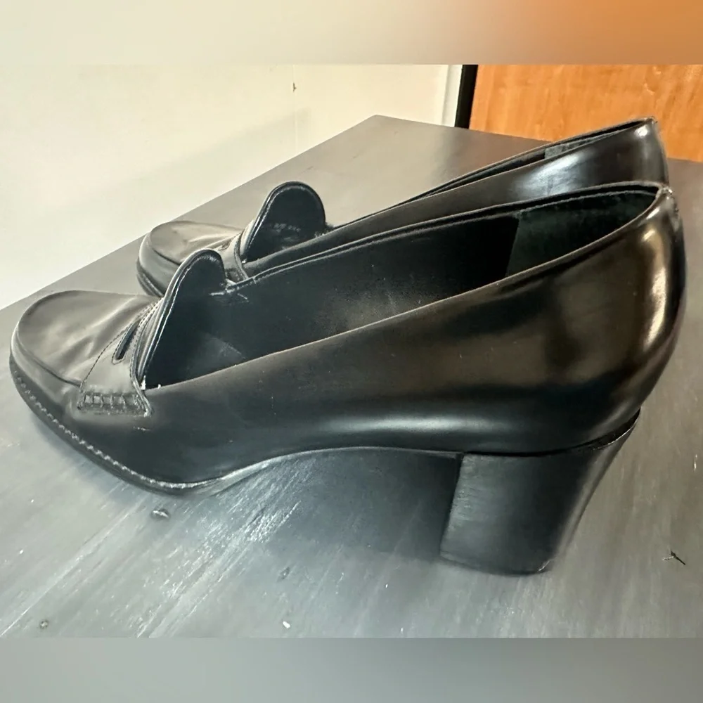 Franco Sarto black slip-on penny loafers